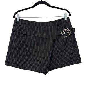 Forever 21 Hello Kitty Pinstripe Skort Womens L Kawaii Y2K Preppy Coquette